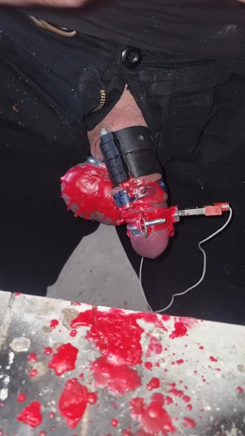 Current, spikes and red wax | Clip 1