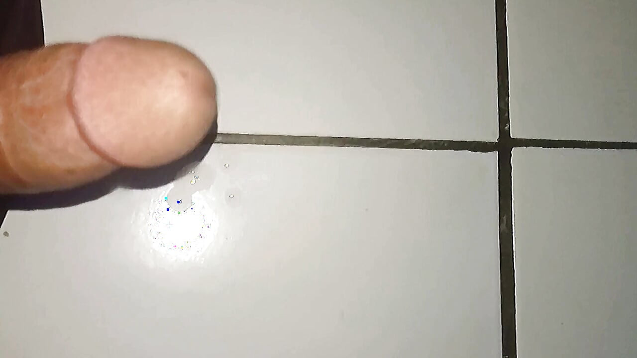ASIAN BOY SHAKING The PENIS GAY PORN