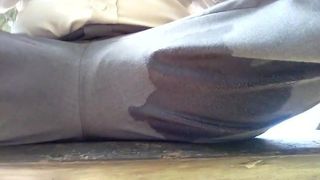 Kocalos - pist in mijn broek in een openbaar park