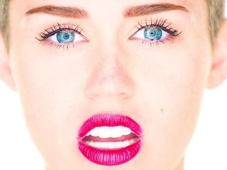 Miley cyrus - bola perusak