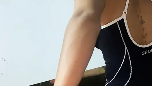 Spor salonuna gidiyordum ama daha önce sütümü boşaltıyorum