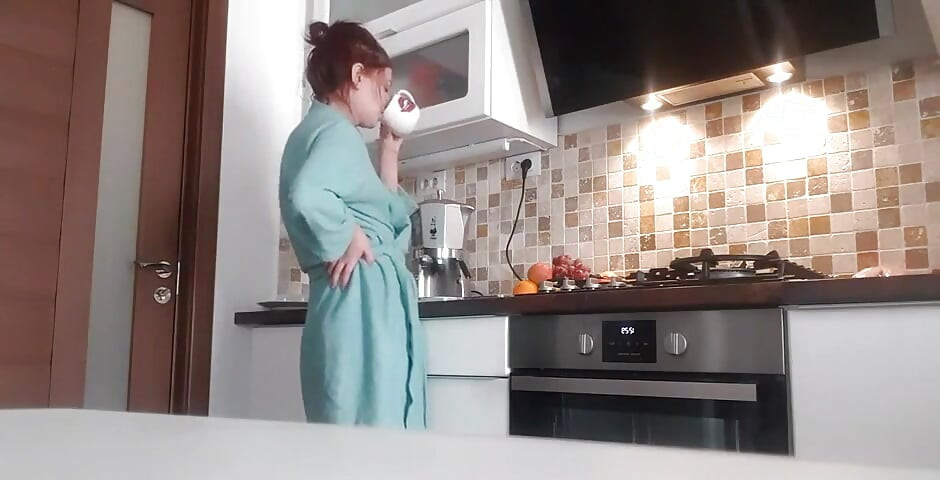 Goedemorgen, wil je me neuken?