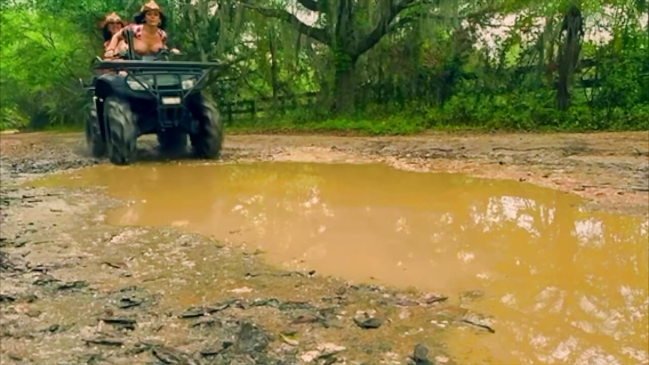 Babes Evelin & Kiki Fuck at the Farm