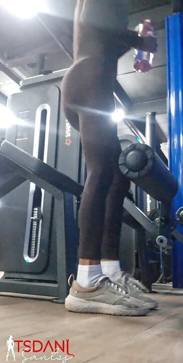 Ich fühle mich sehr sexy im fitnessstudio