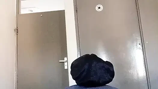 Zimbabveli bakire kız evlenmeye hazır