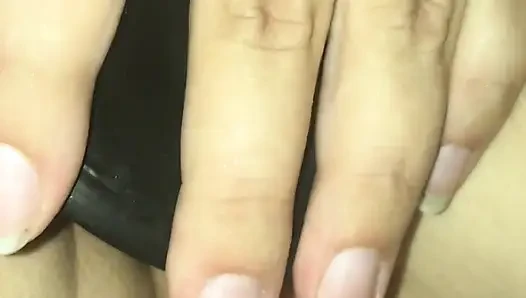 Bermain dengan dildo besar