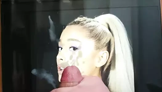 Ariana grande boşalma anısına