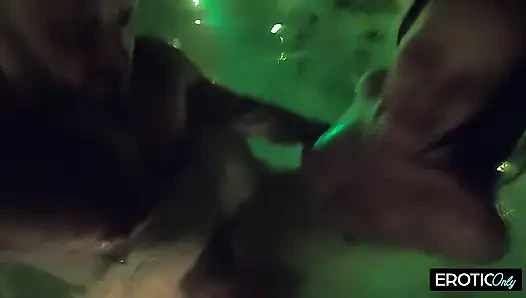 He Squirts Into Her Pussy Hole in the Pool