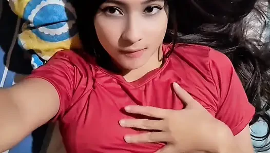 Mantan istriku melakukan porno, toket besar apa