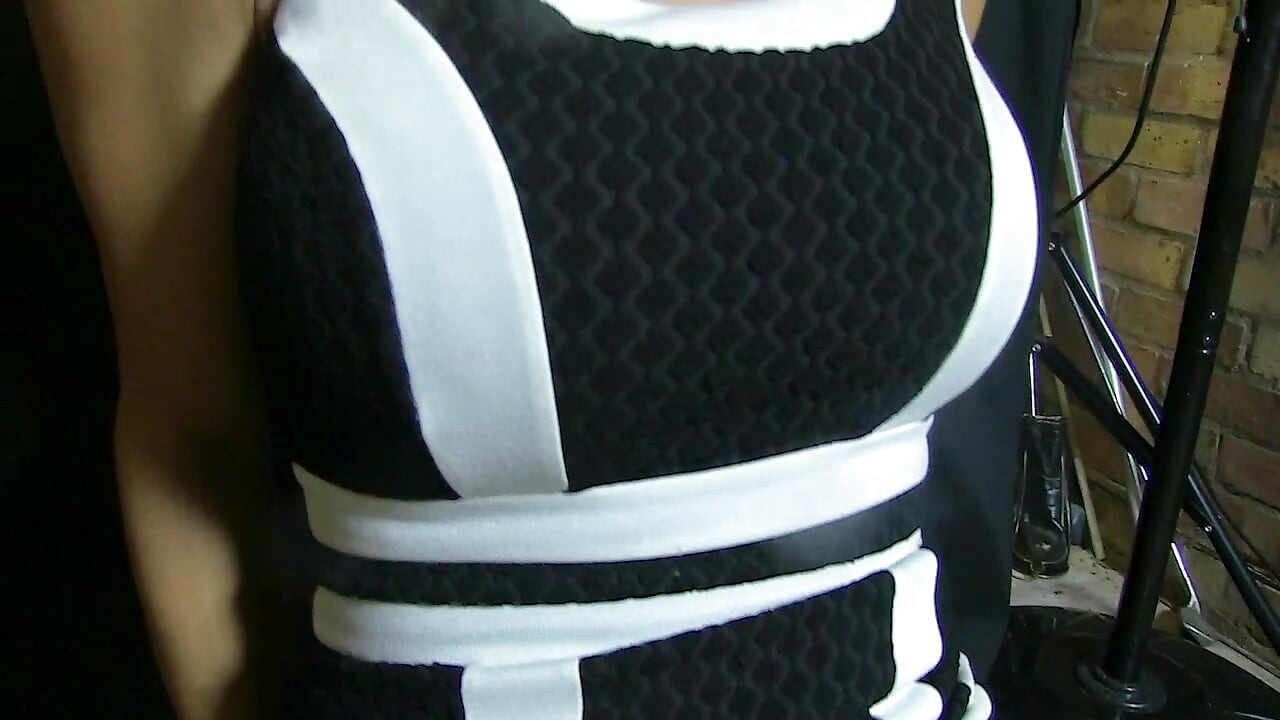 Slutwife Gang Fucked in Her Garage