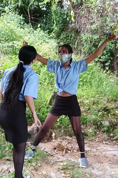 Maria and the Evil Teen Bully!