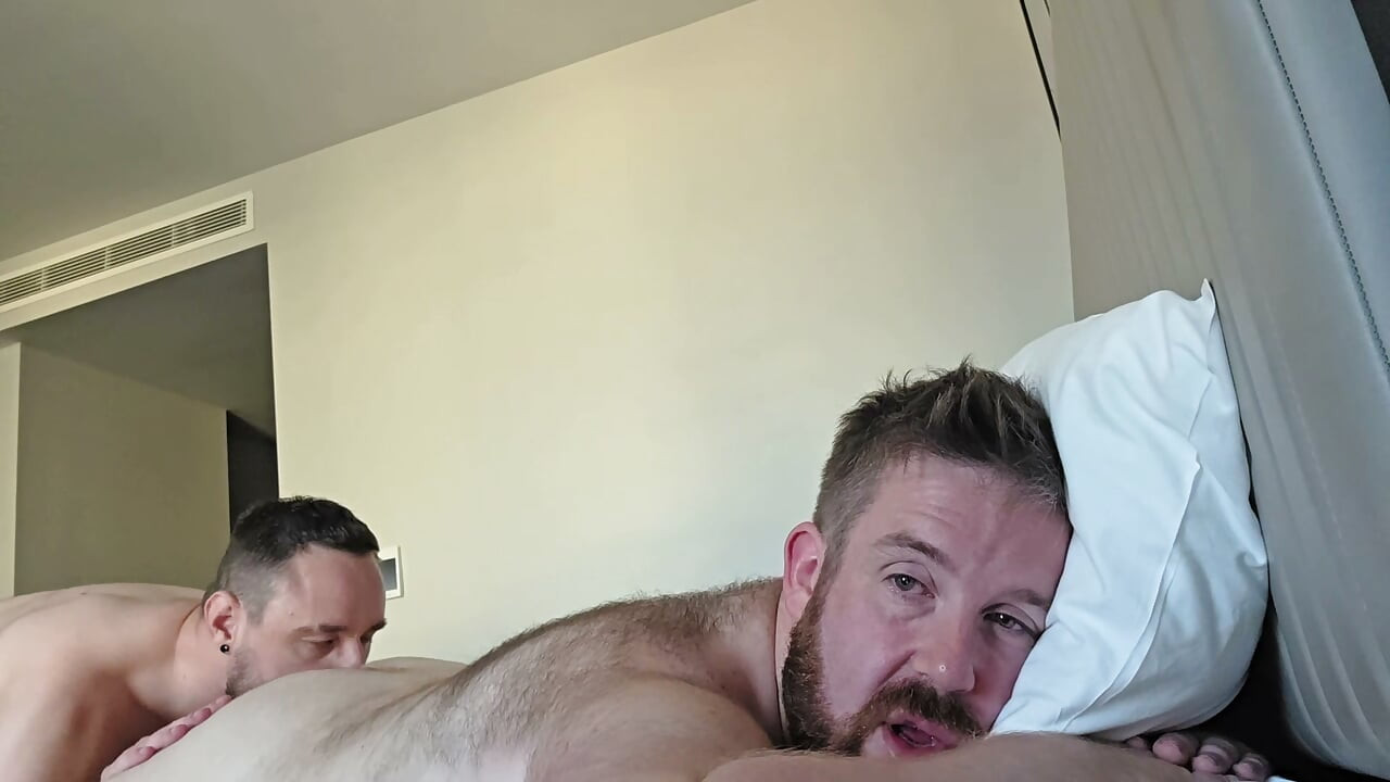 Hung Stud Destroys Hairy Bear's Hole