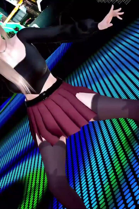 नायरा रेस्टोरेंट में अपने बॉयफ्रेंड को अपनी गीली चूत दिखाती है