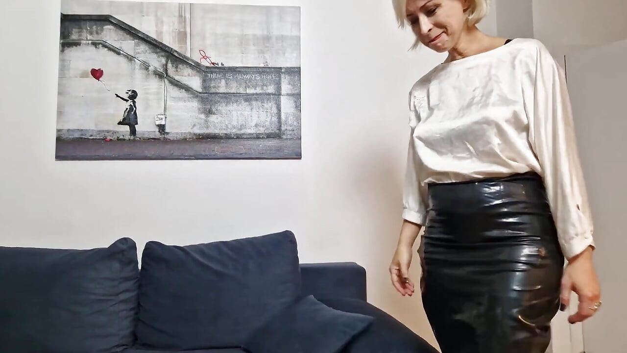 大充氣假陽具又插進我的屄裡