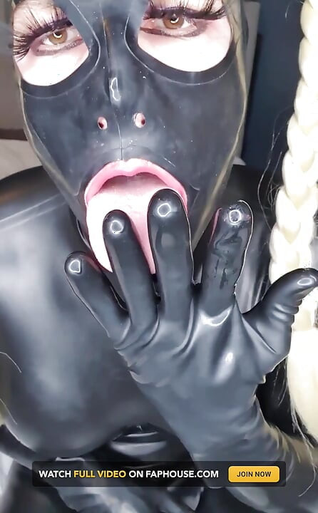 Do you like this doll?