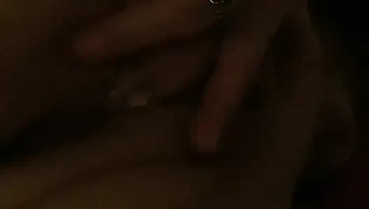 Видео, разбрызгивающееся у окна