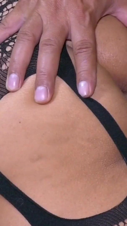 Real and homemade anal cumshots of a cute big-assed slut | Clip 3