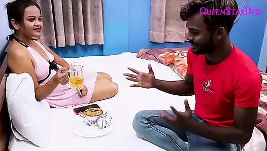 Ein sexy desi-modell fickte einen servicejungen