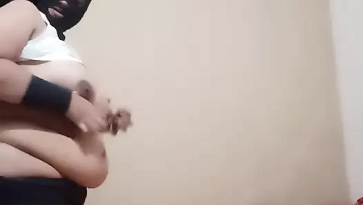 Bhabhi tetek besar desi selingkuh suami