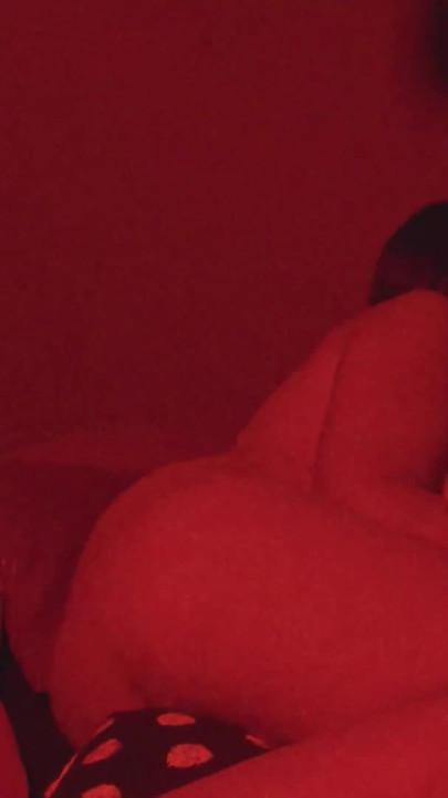 Busty Curvy Girl Tied up Gets Fucked Standing up at a Swingers Club. She Sucks Two Cocks at Once From Strangers
