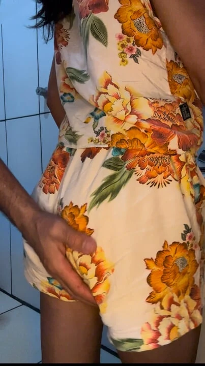 I ate the ass of my daddy's maid