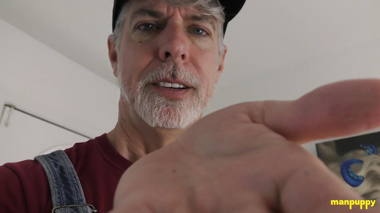 ManPuppy Richard Lennox Squashes Small Squatter in Huge Mishap