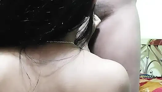 Seks suami istri desi