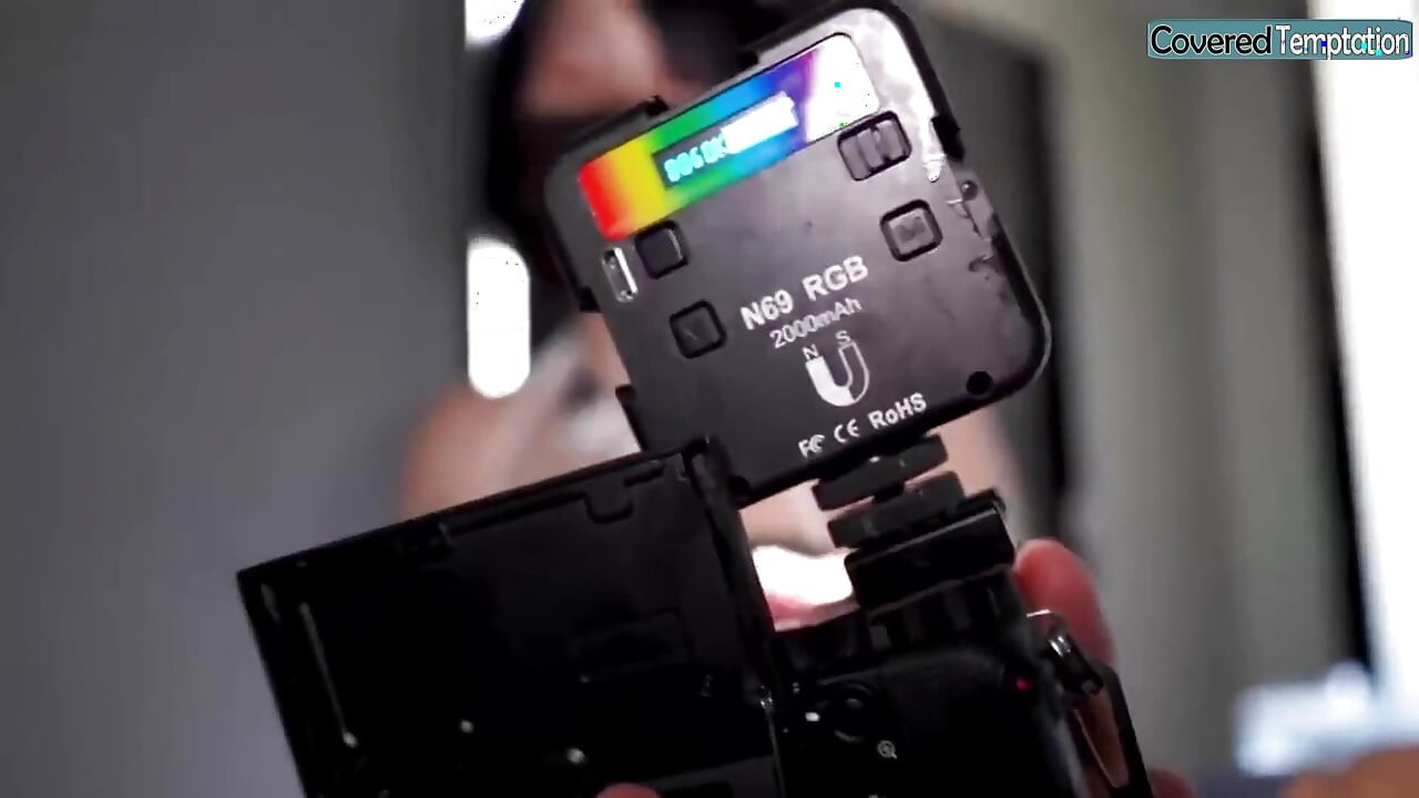 Finále mrdky na konci roku, mléko bylo příliš. Polovina videa se proměnila v nonstop dojení!
