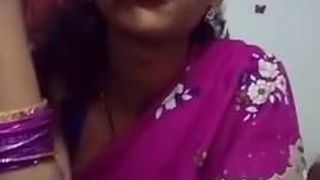 cute girl in saree doing sefles.mp4