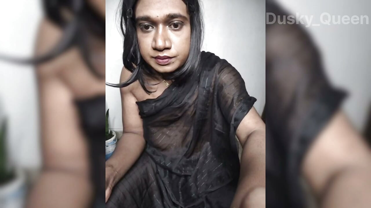 Lovely Indian transwomen pissing golden shower