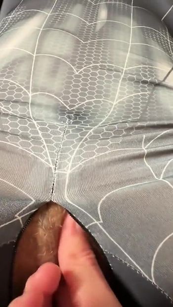 Leche en mujer araña