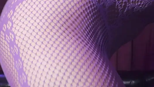 Vertikal: vip room ep.7: penari striptis seksi penelope suka memuaskan