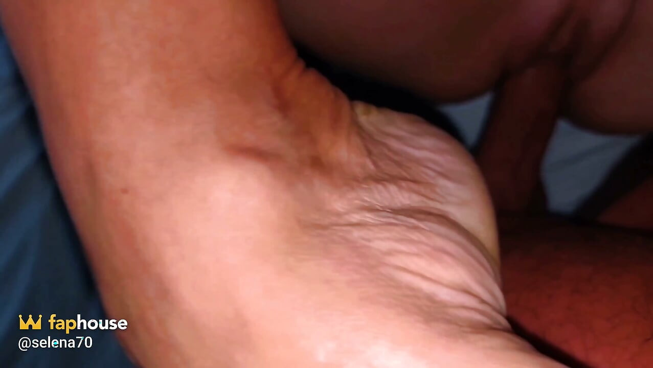 Femme Blonde Mature Profite Du Sexe Après Une Promenade