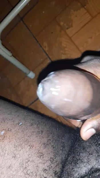 Strong nut