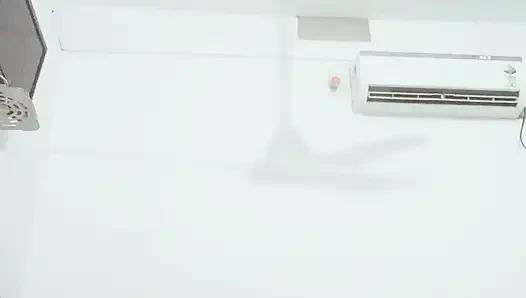 Неверная жена с лучшей подругой тетушкой