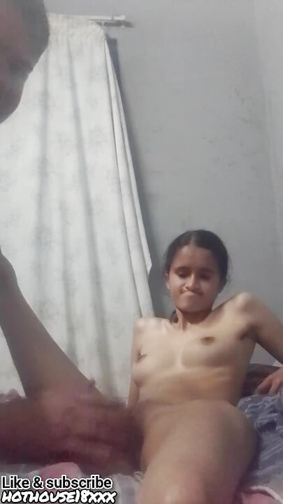 18 year old School girl & Step daddy do Mutual masterbation on bed , do side way Fuck quicky