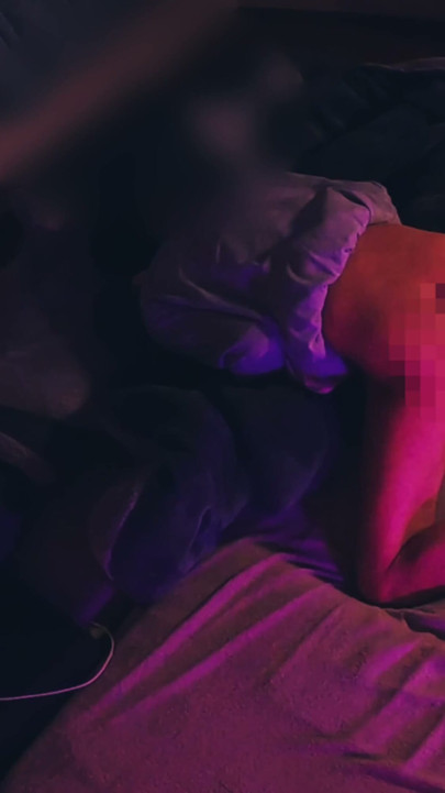 pillow humping | Clip 3