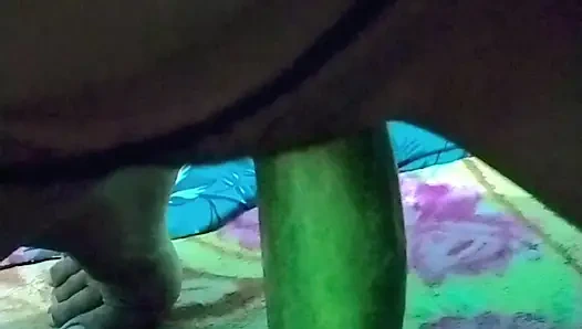 meri desi sexi bhabhi ne apni pyasi chut me dala bhot bada khira or dal ke bhot maze liya apne boobs ko bhi khub dbaye jisko bhi dabana ho.