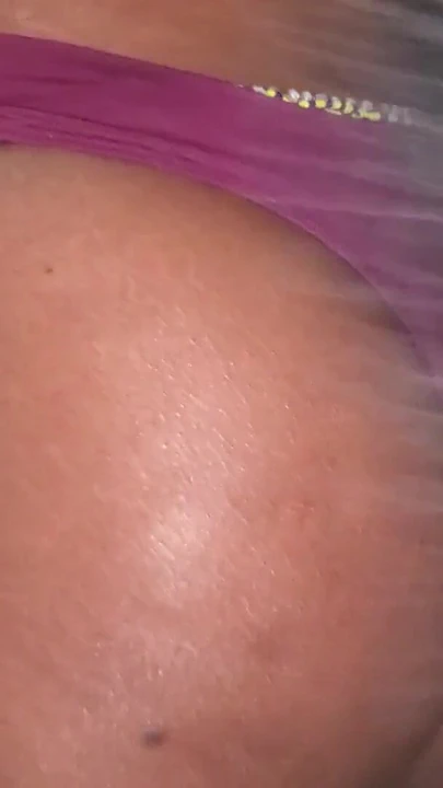 迷人的时刻从 "这就是我在印度开始自慰的方式"