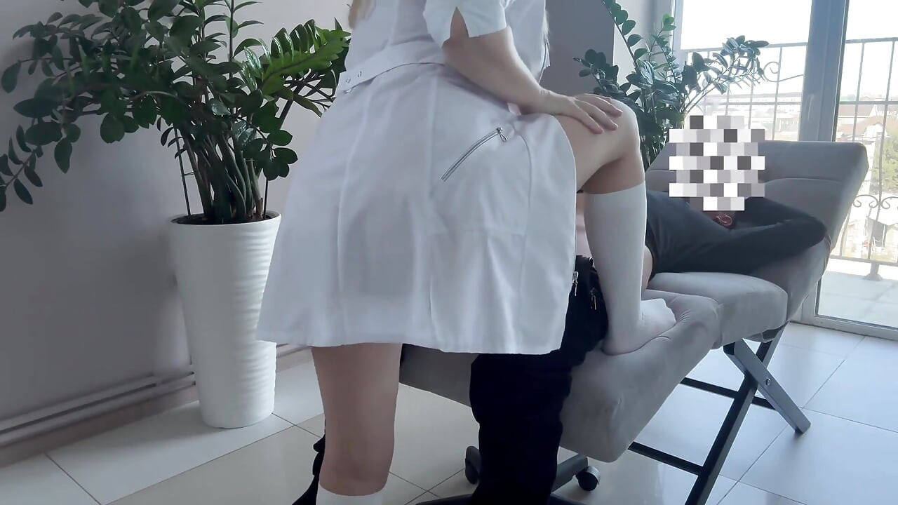 The Doctor First Reprimanded... Then She Sucked and Let Herself Be Fucked