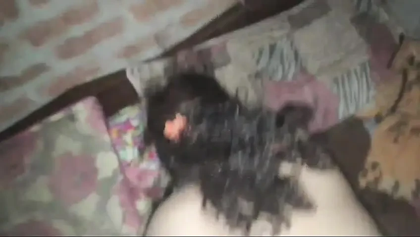 Umairi 病毒视频巴基斯坦人妻，当地女孩疯传