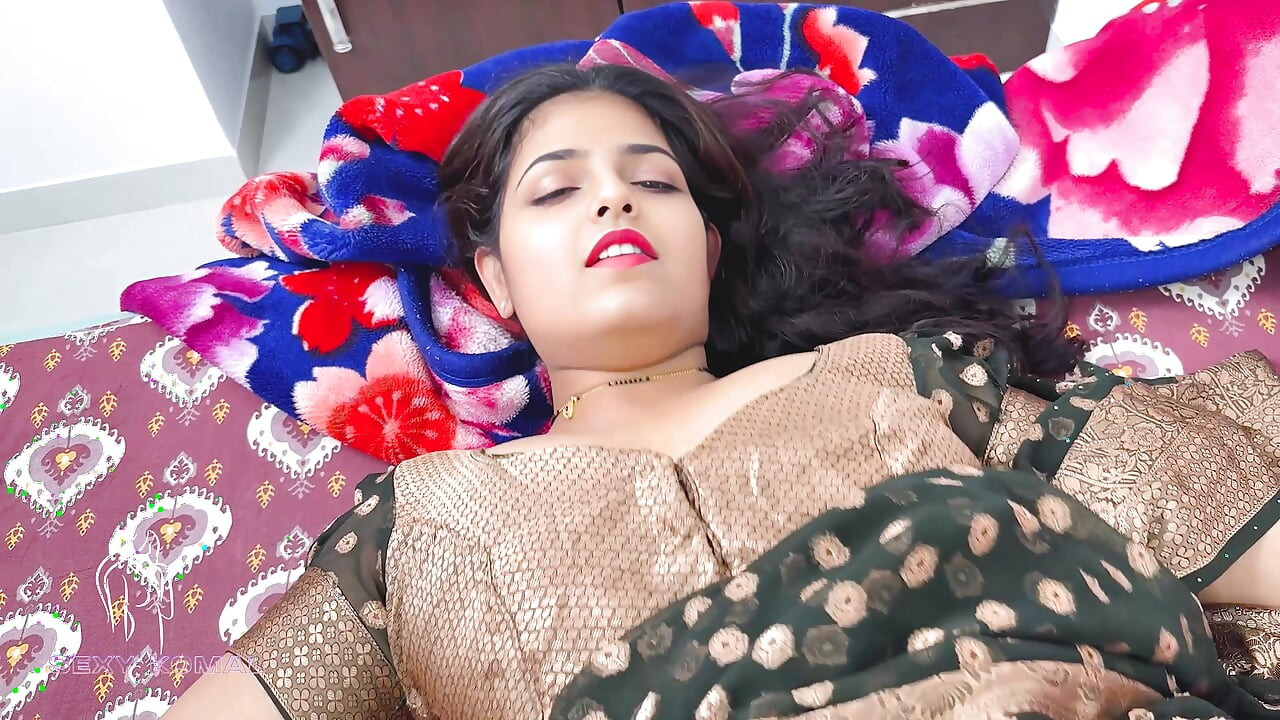 Komal, I was bathing and wearing a saree, secretly my brother-in-law was inside, already shaking the land.