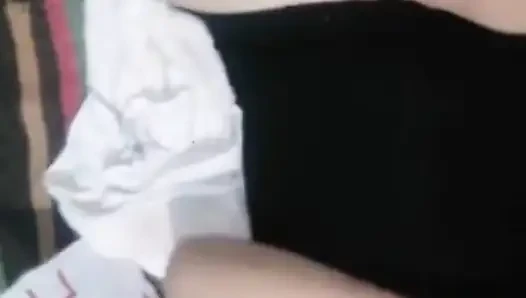 Im zimmer meines Cousins berühren