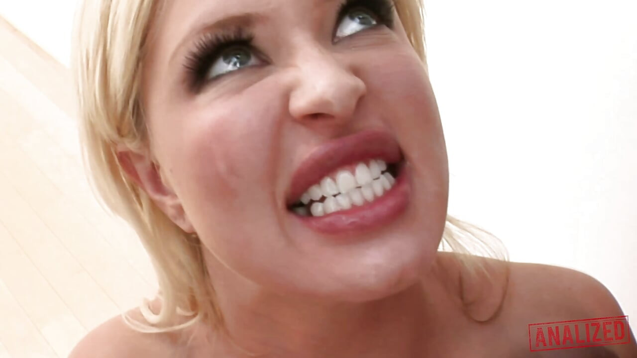 Andi Anderson's BBC Anal Pool Fantasy