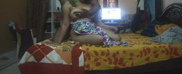 Indian Aunty 1068