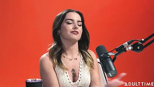Chanel Camryn si Ratu Yang Bergeliat | Podcast Khusus Orang Dewasa
