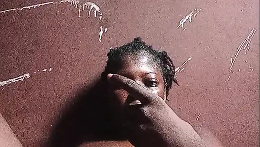 Kpomo amcığım çok kalın