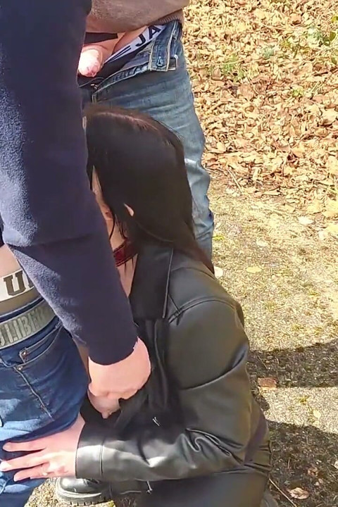 Fans' Gps Locat Me in the Forest and Fucks Me