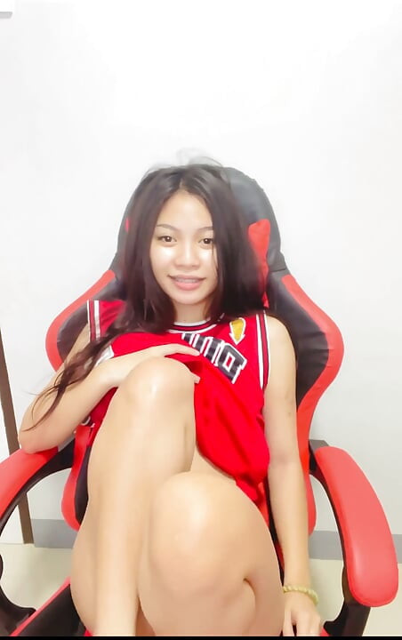 Lil Slut. Just Sexy Dance and Teasing You Stepdaddy.