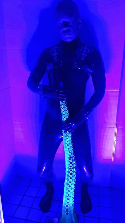 Full Rubber Shower Session
